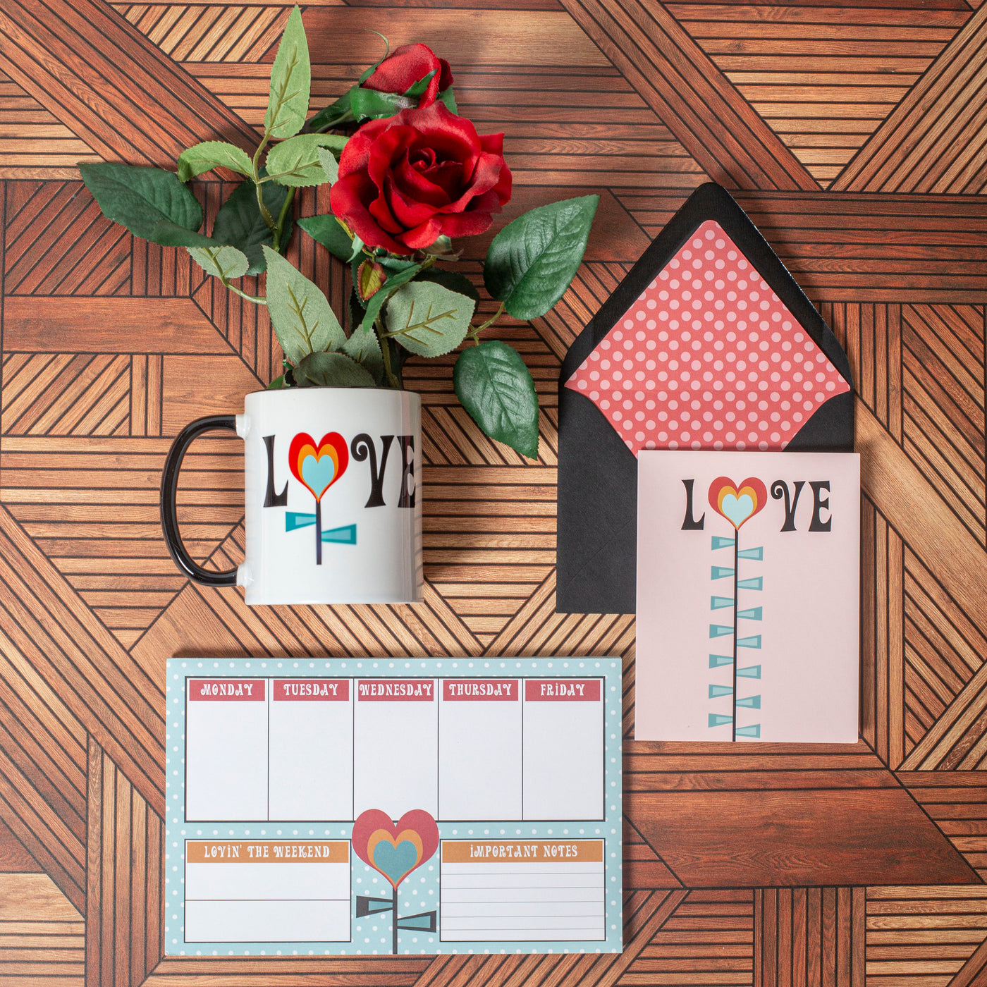 Love Flower Retro Weekly Planner Notepad