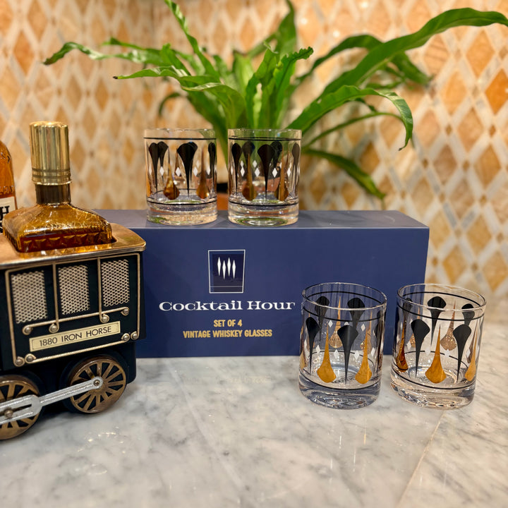 Cocktail Hour Set of 4 Black and Gold Darts Vintage Whiskey Glasses